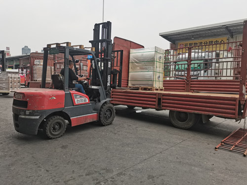 绵阳到巴州区货物运输,天天发车,上门取货